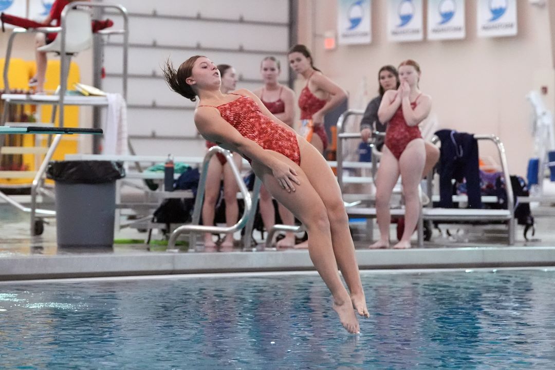 Girls Swim & Dive