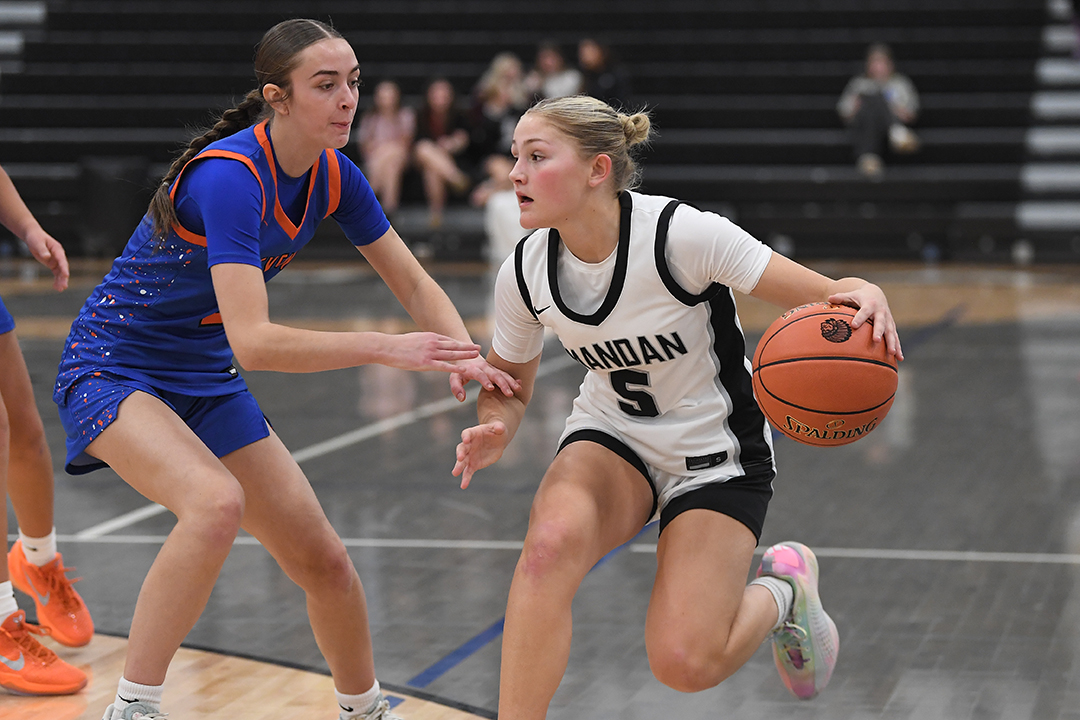 Girls Basketball