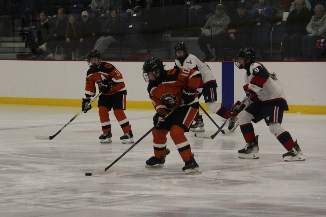 Girls Hockey