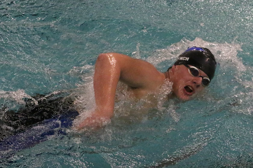Boys Swim & Dive