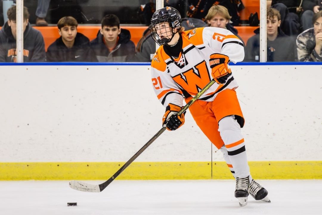 Boys Hockey