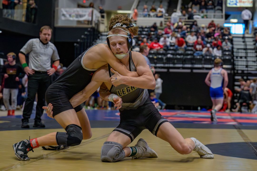 Boys Wrestling