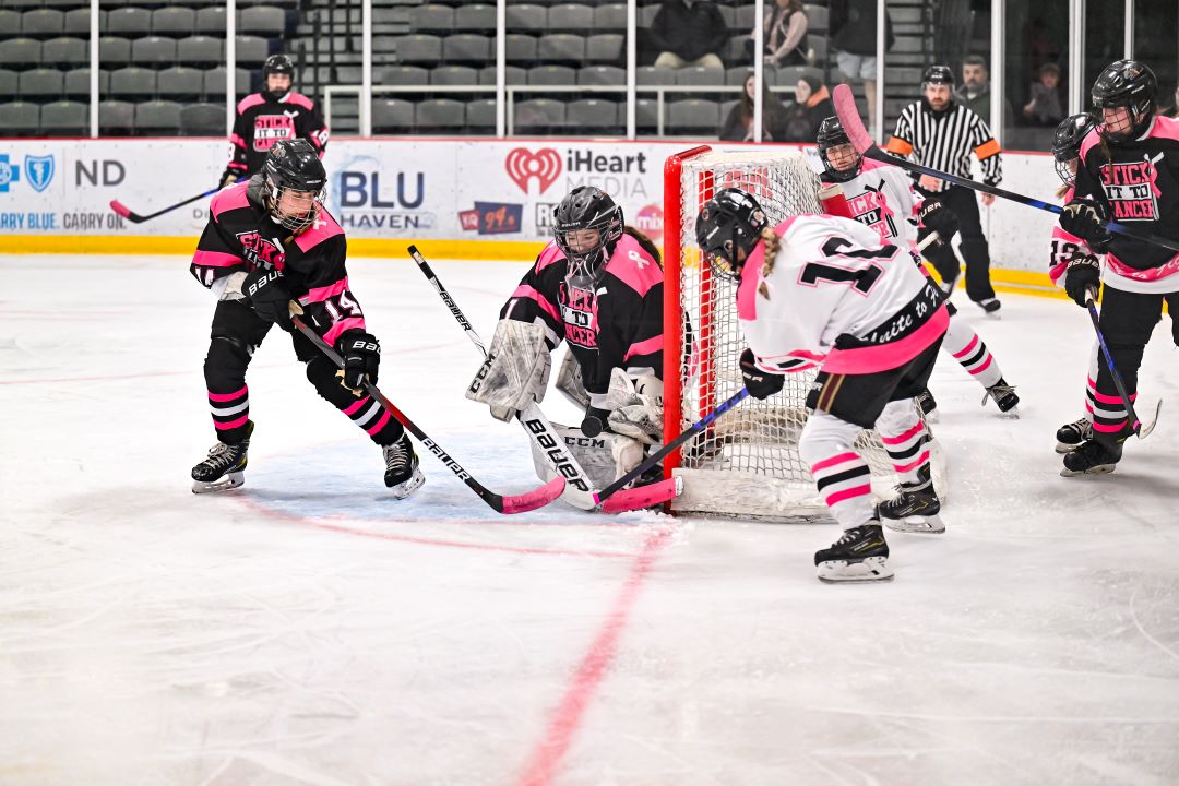 Girls Hockey