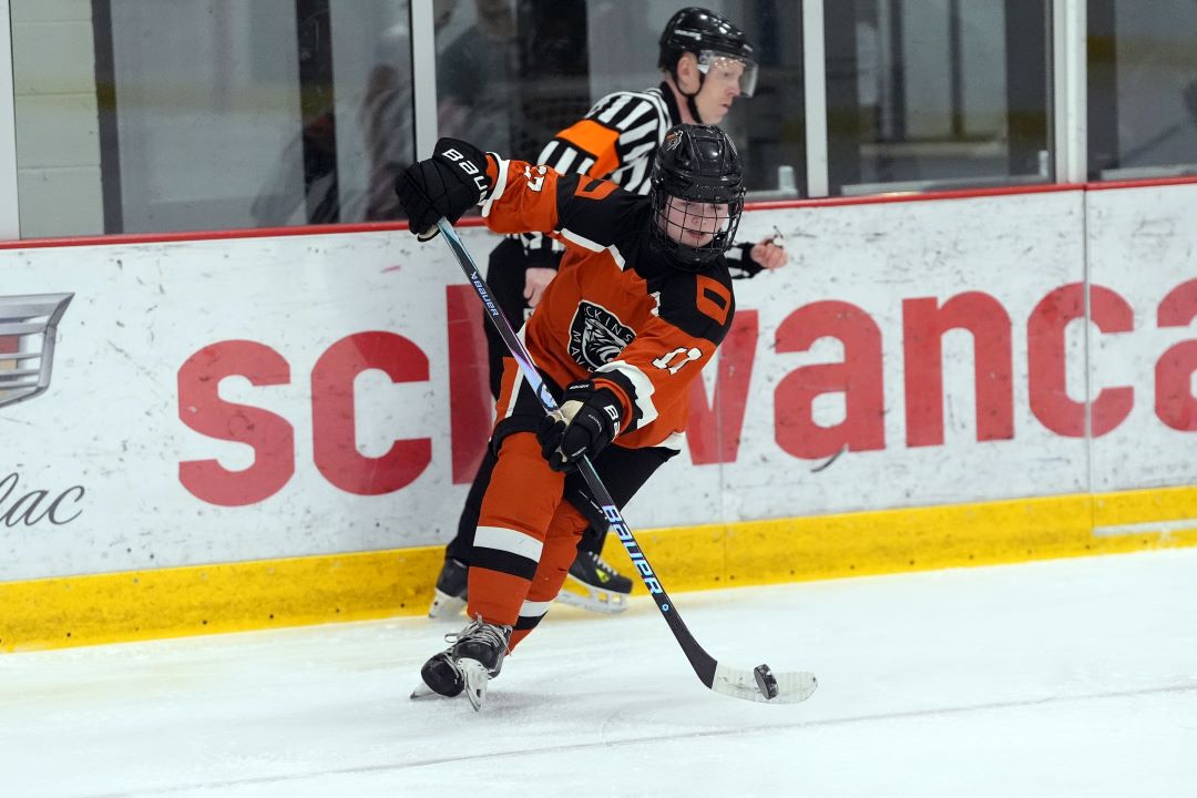 Girls Hockey