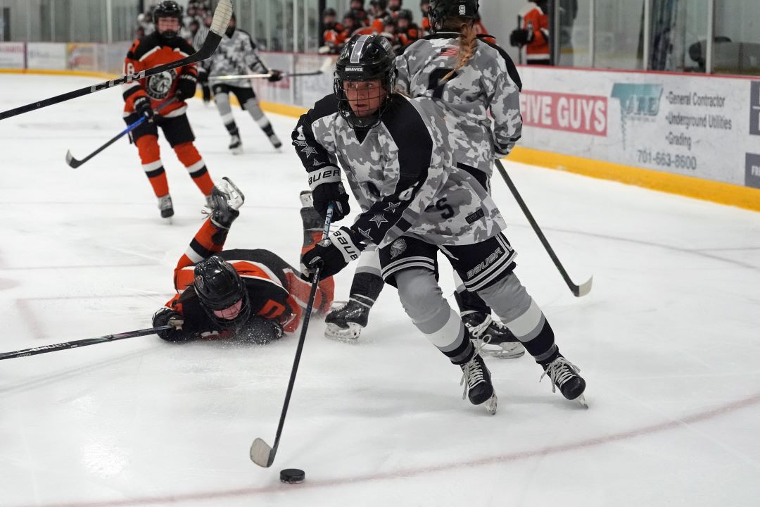 Girls Hockey