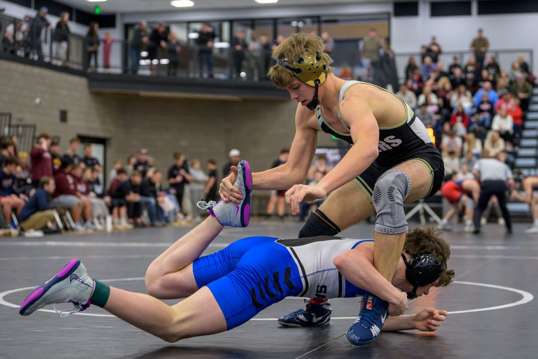 Boys Wrestling