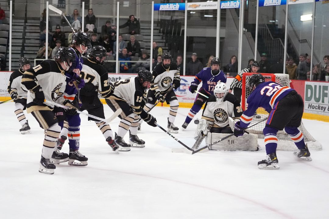 Boys Hockey