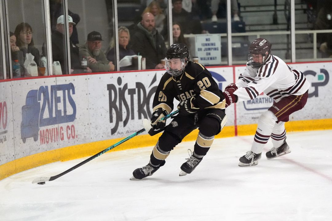 Boys Hockey