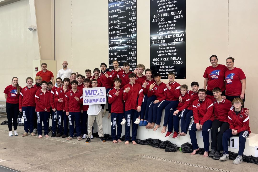 Boys Swim & Dive