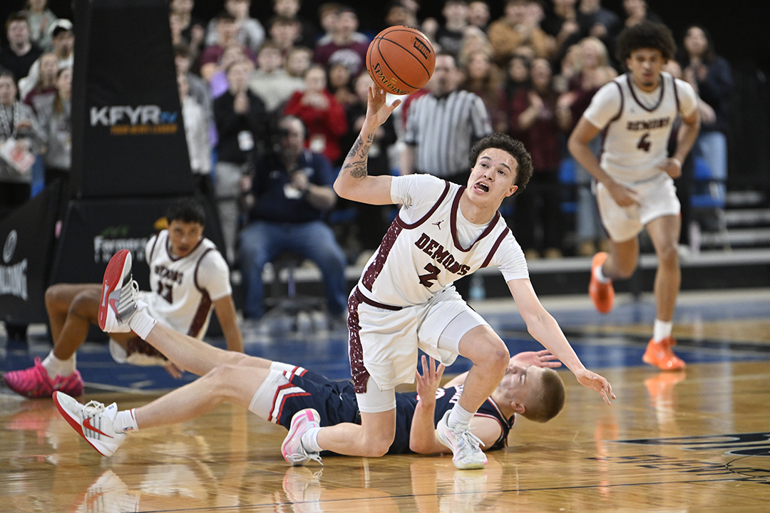 Boys Basketball