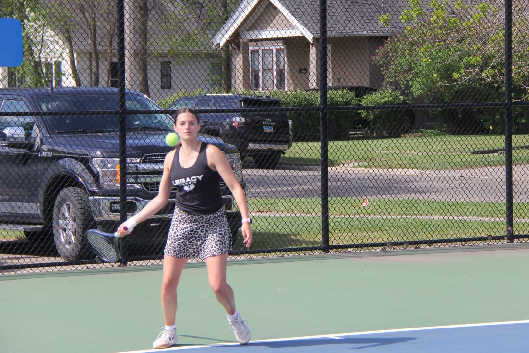 Girls Tennis