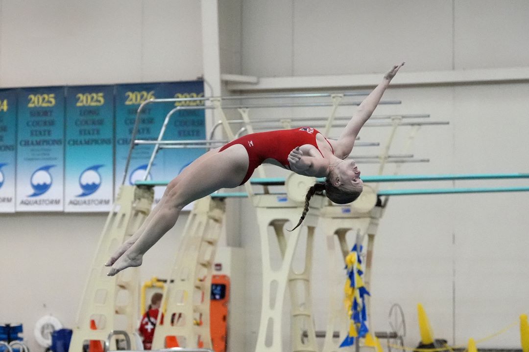 Girls Swim & Dive