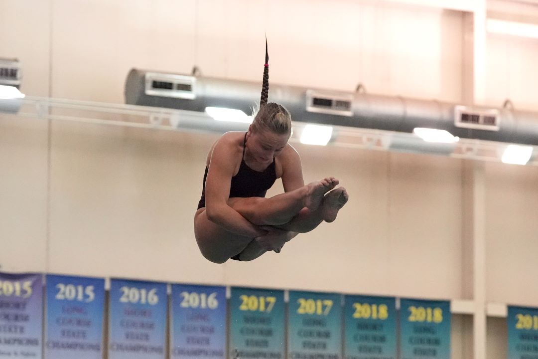 Girls Swim & Dive