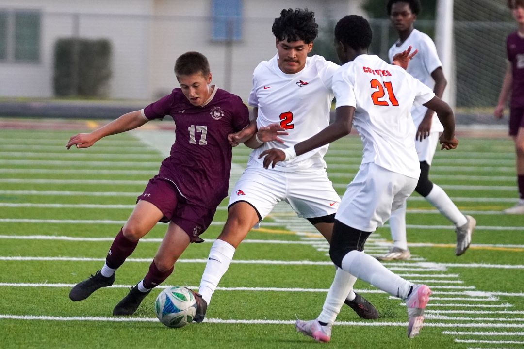 Minot High is coaches' pick to take WDA boys' soccer crown