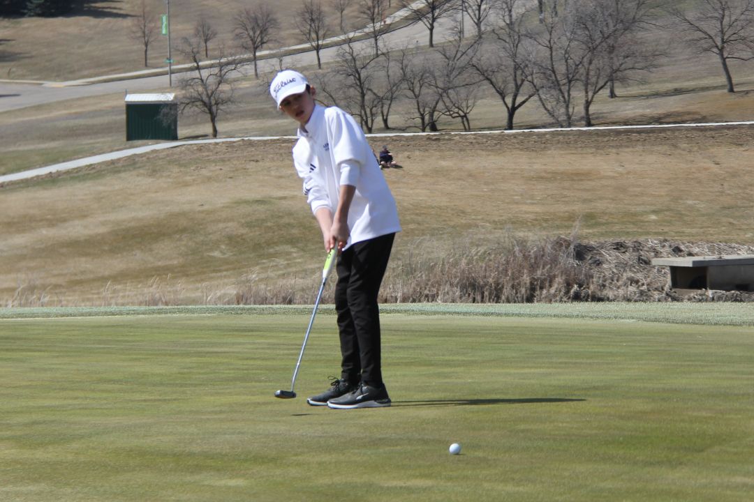 Bismarck St. Mary's Logo