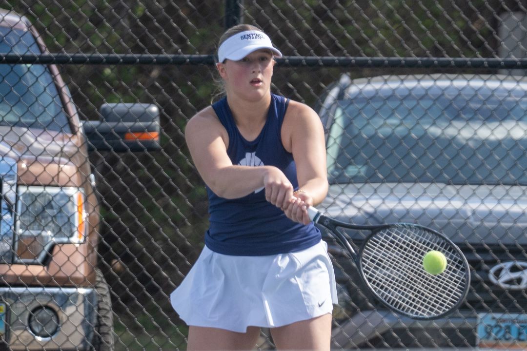 Girls Tennis